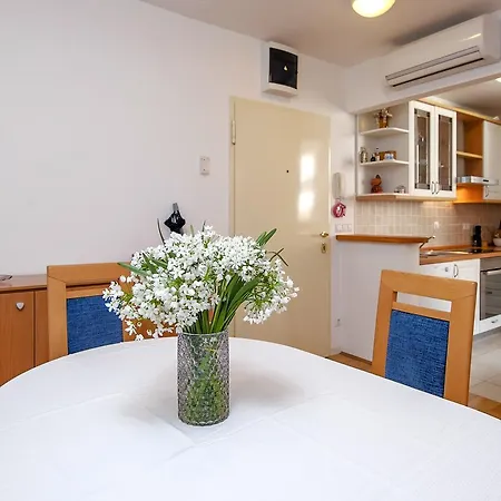 Apartment Campanile Rovinj Exterior photo